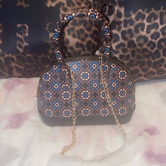 Bohemian Printed Crossbody bag - Picture 1 of 9